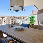 Luxury With Sea Views And Heated Pool