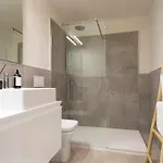 Luxury With Sea Views And Heated Pool Apartment