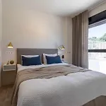 Apartment Luxury With Sea Views And Heated Pool